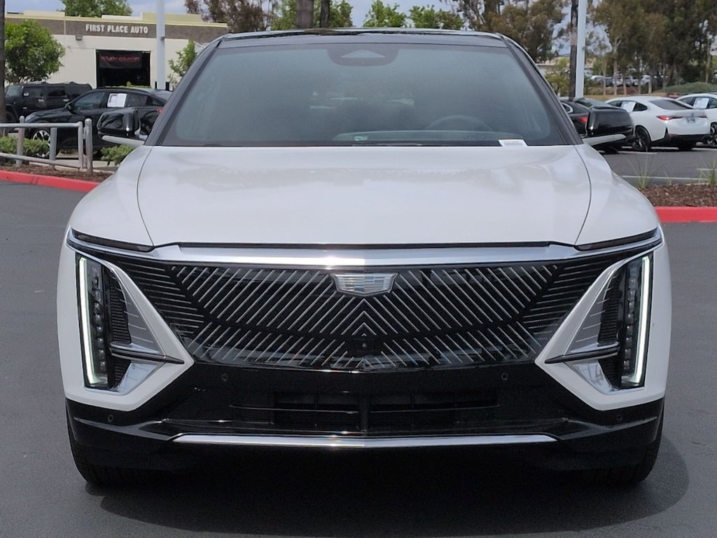 Used 2025 CADILLAC Lyriq Luxury SUV
