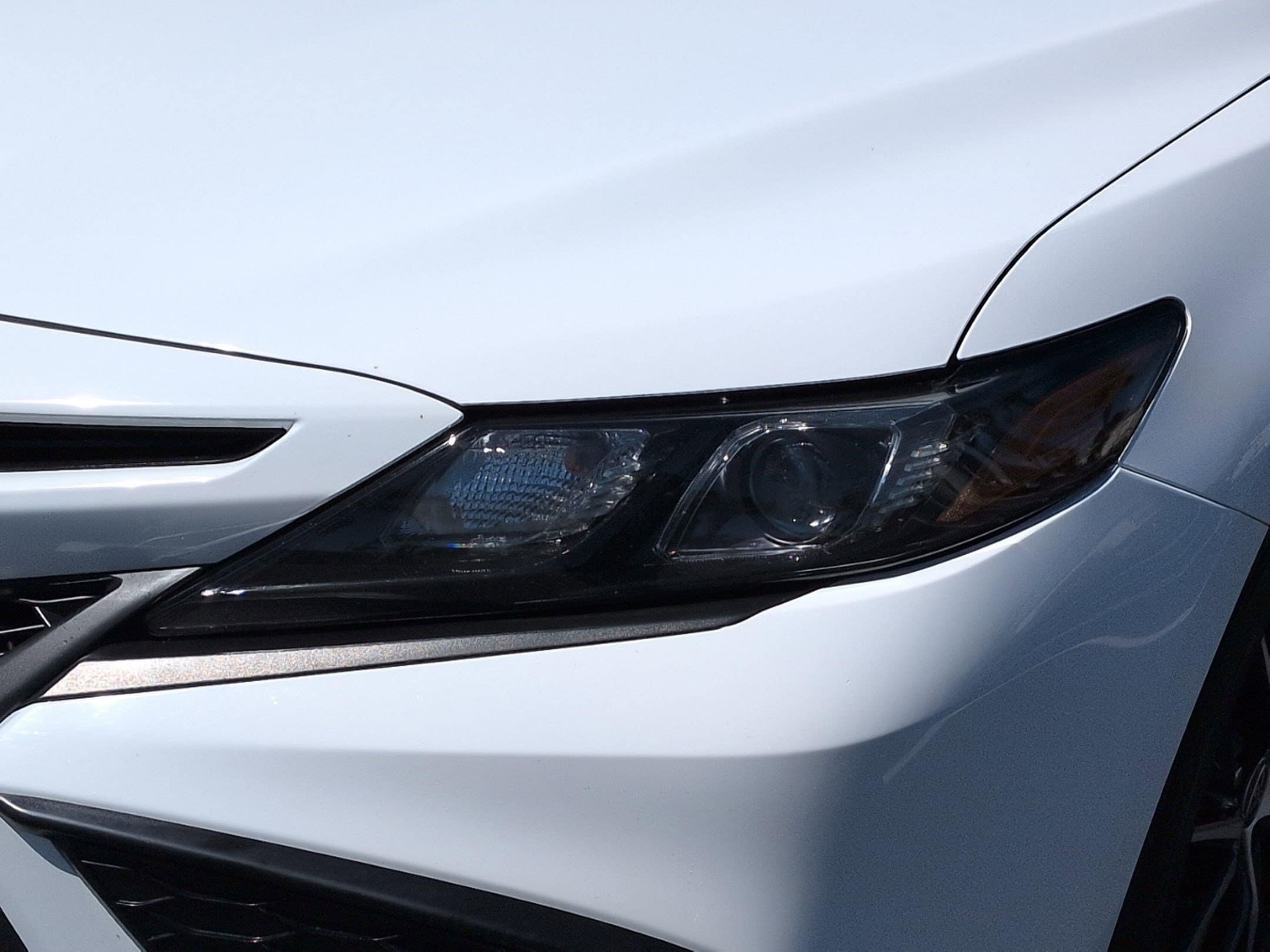 2023 Toyota Camry SE photo 5