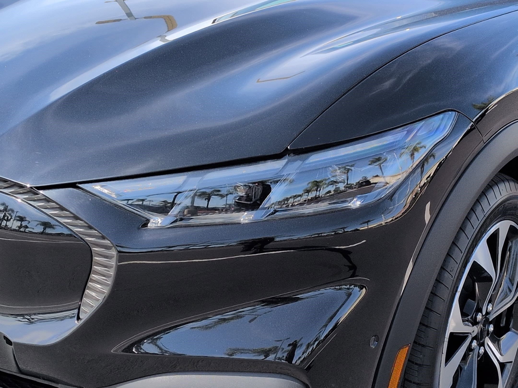 2024 Ford Mustang Mach-E Select photo 4