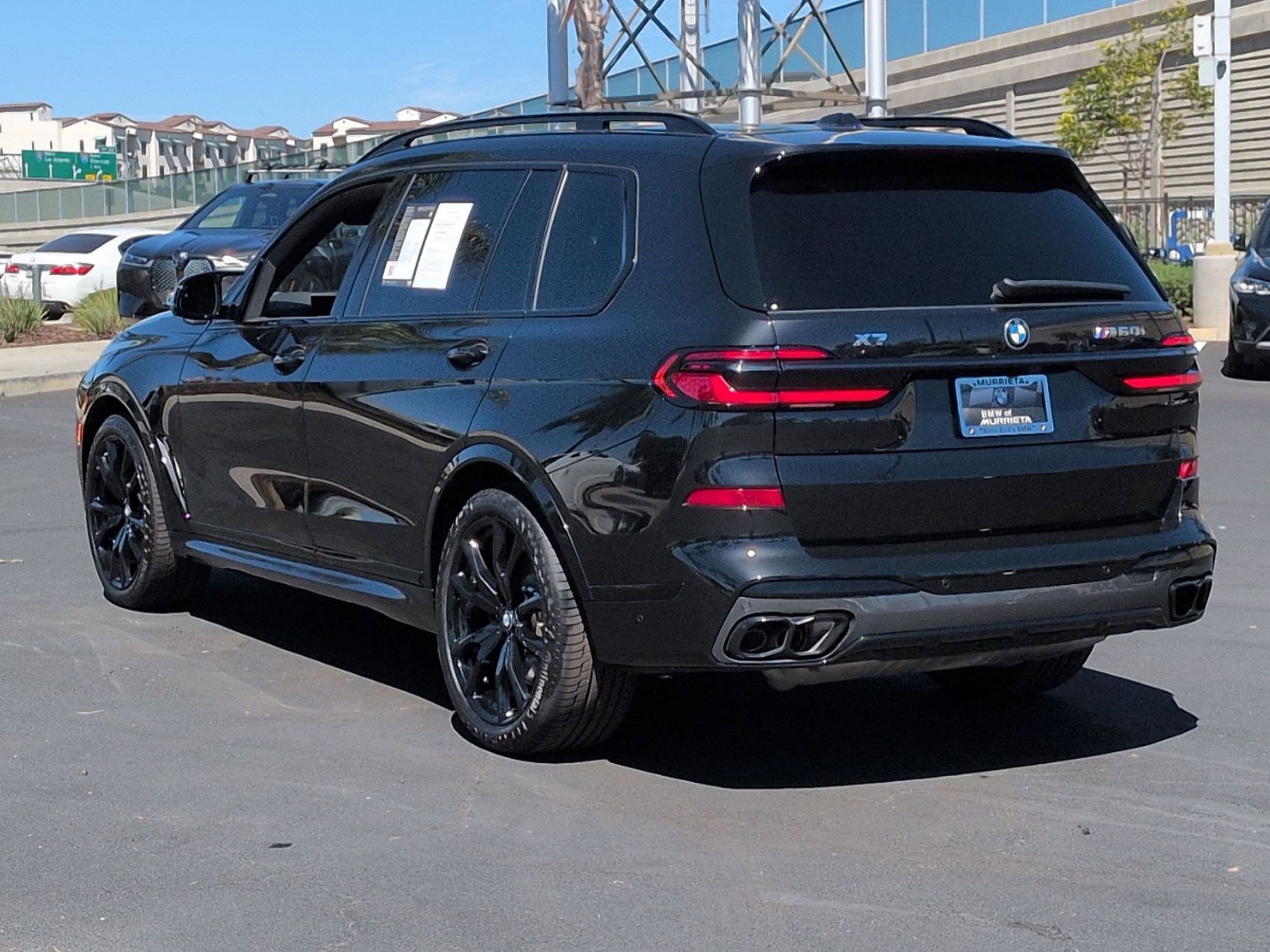 2024 BMW X7 M60i photo 3