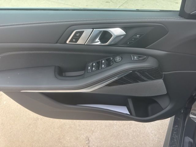 2026 BMW X5 40i - Photo 24