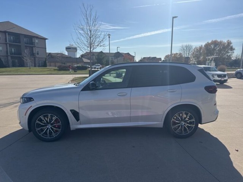 New 2026 BMW X5 M60i SUV