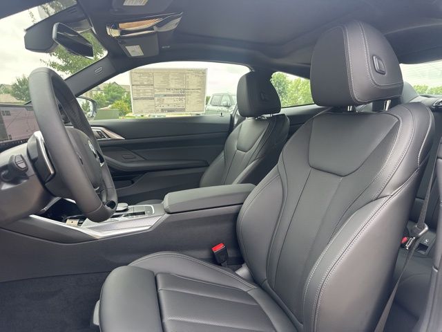 2026 BMW 4 Series 430i - Photo 21