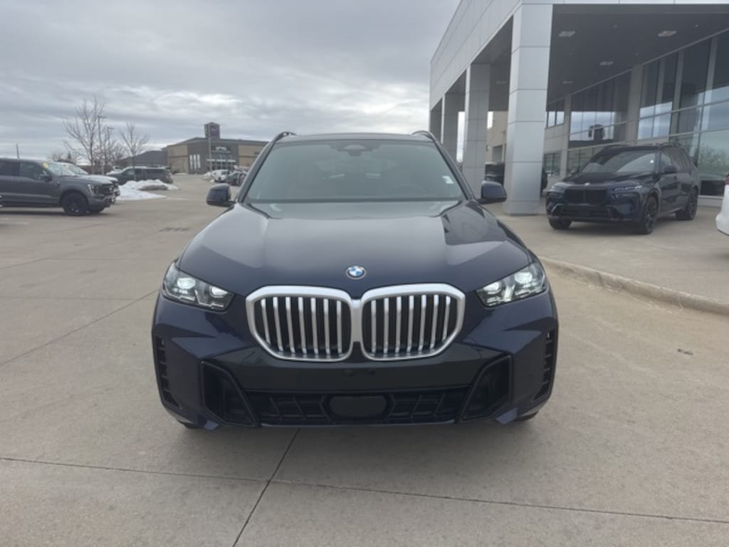 New 2026 BMW X5 xDrive40i SUV