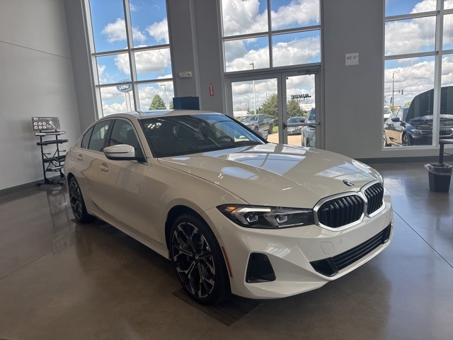 2025 BMW 330i xDrive