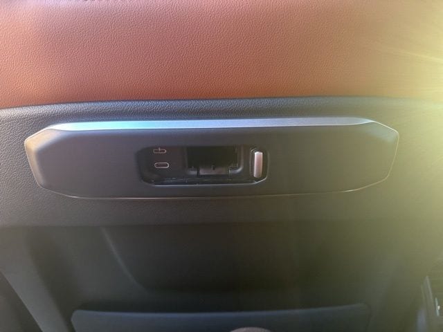 2026 BMW X5 50e - Photo 28