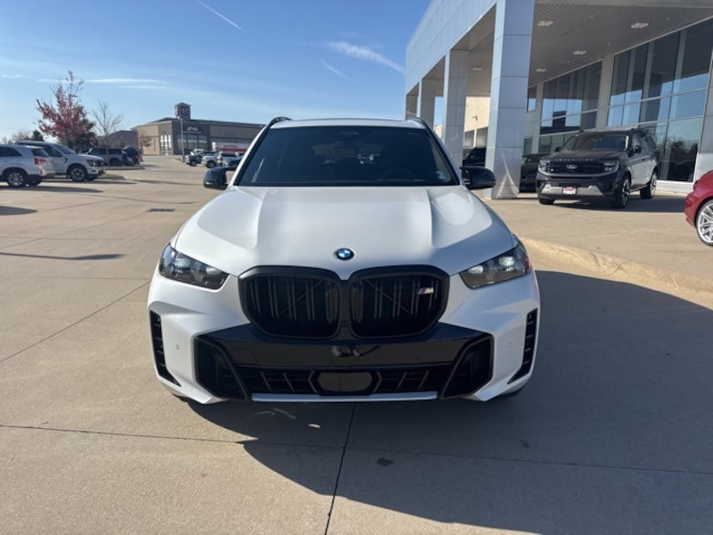 New 2026 BMW X5 M60i SUV