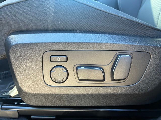2026 BMW X3 30 - Photo 21
