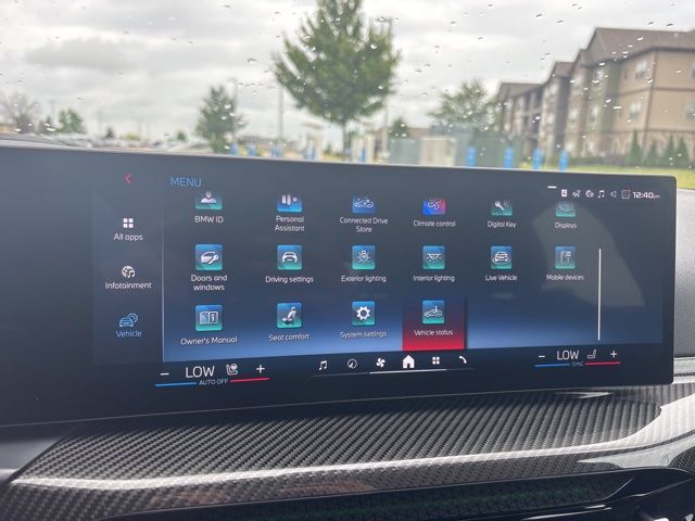 2026 BMW 4 Series M440i - Photo 25