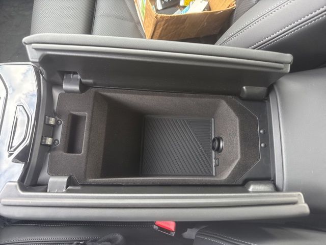 2026 BMW 5 Series 530i - Photo 31