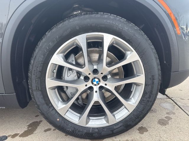 2026 BMW X5 50e - Photo 9