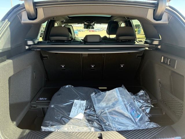 2026 BMW X3 30 - Photo 28