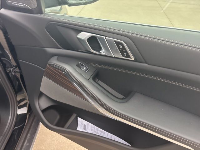 2026 BMW X5 40i - Photo 10