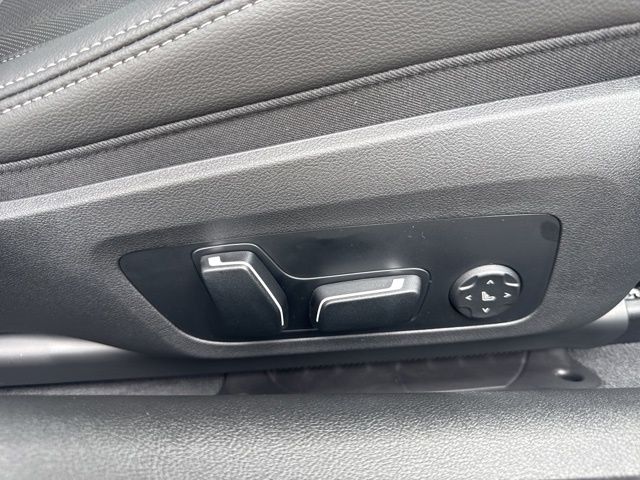 2026 BMW 4 Series 430i - Photo 12