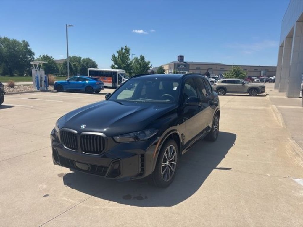 New 2026 BMW X5 xDrive40i SUV