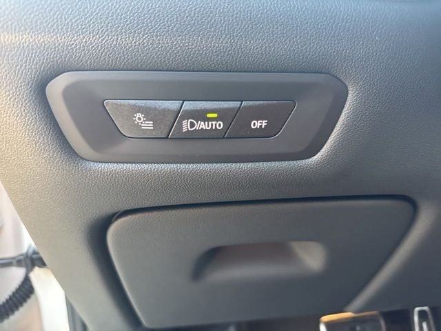 2026 BMW X5 50e - Photo 25