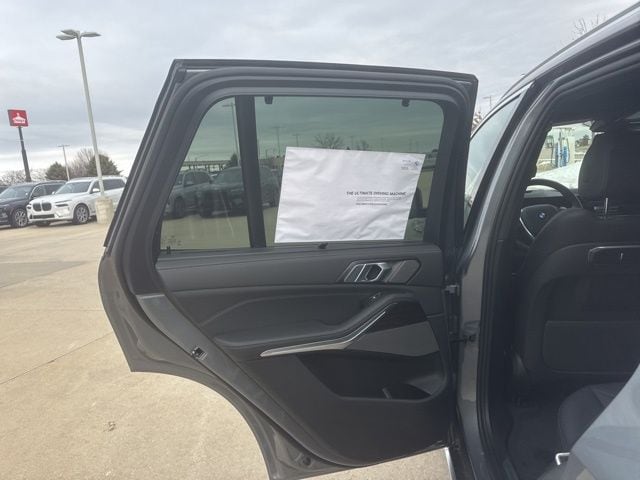 2026 BMW X5 50e - Photo 20