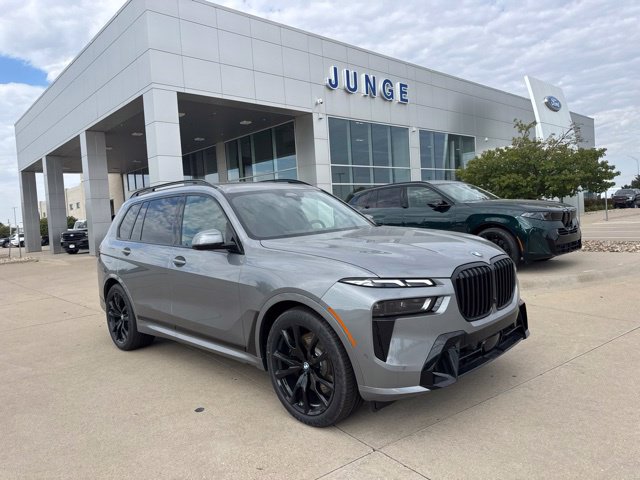 2027 BMW X7 xDrive40i SUV