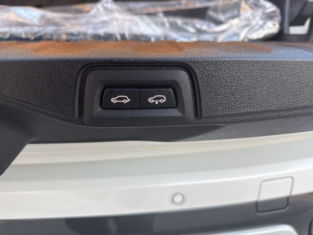 2026 BMW X5 50e - Photo 18