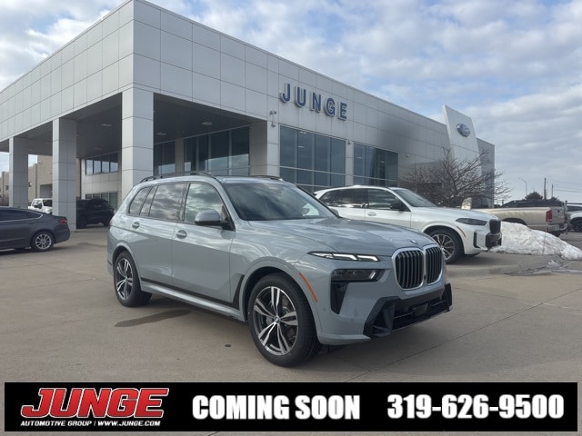 2026 BMW X7 40i's photo
