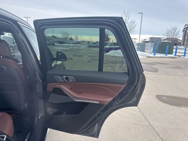 2026 BMW X5 50e - Photo 15