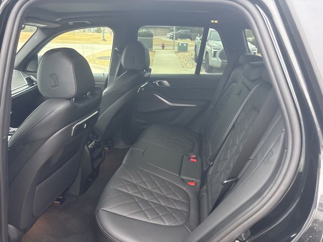 2026 BMW X5 40i - Photo 17