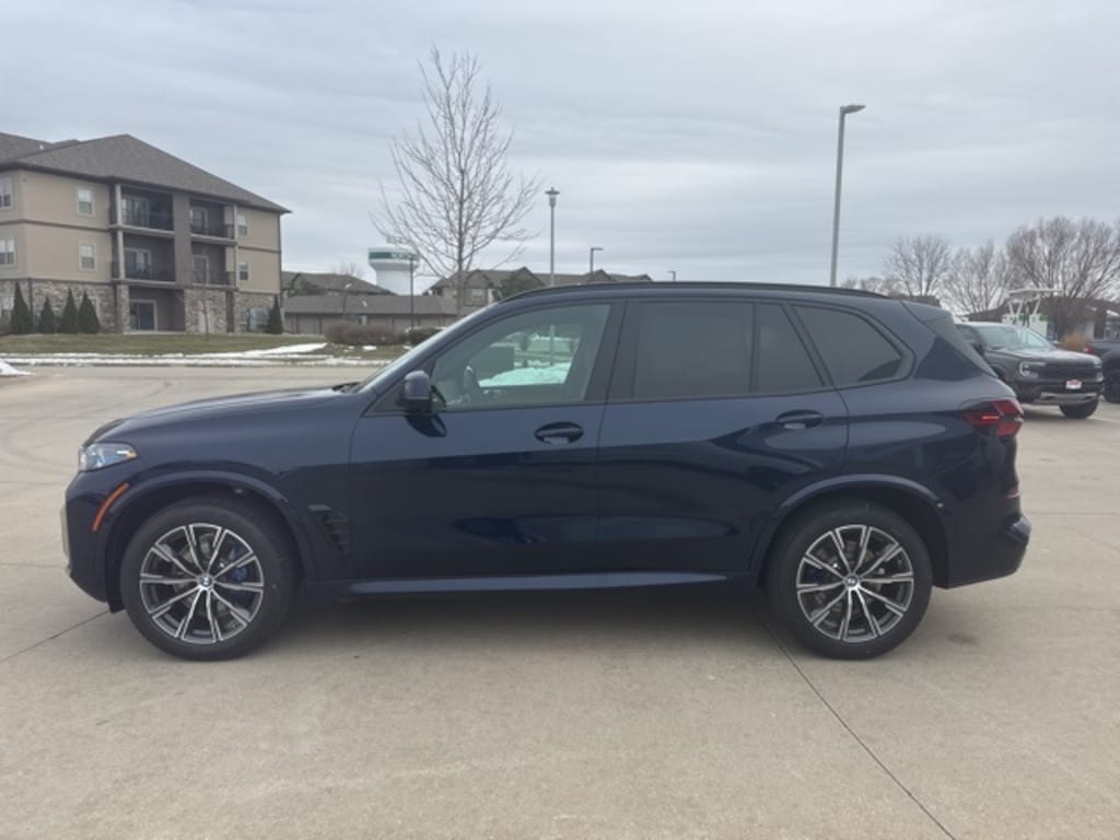 New 2026 BMW X5 xDrive40i SUV