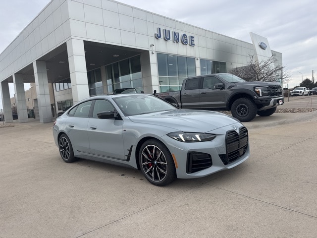 2026 BMW 4 Series 440's photo