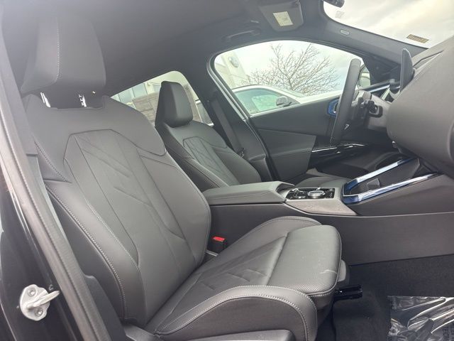 2026 BMW X3 30 - Photo 10