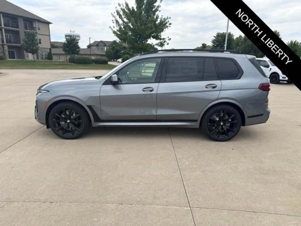 New 2027 BMW X7 xDrive40i SUV