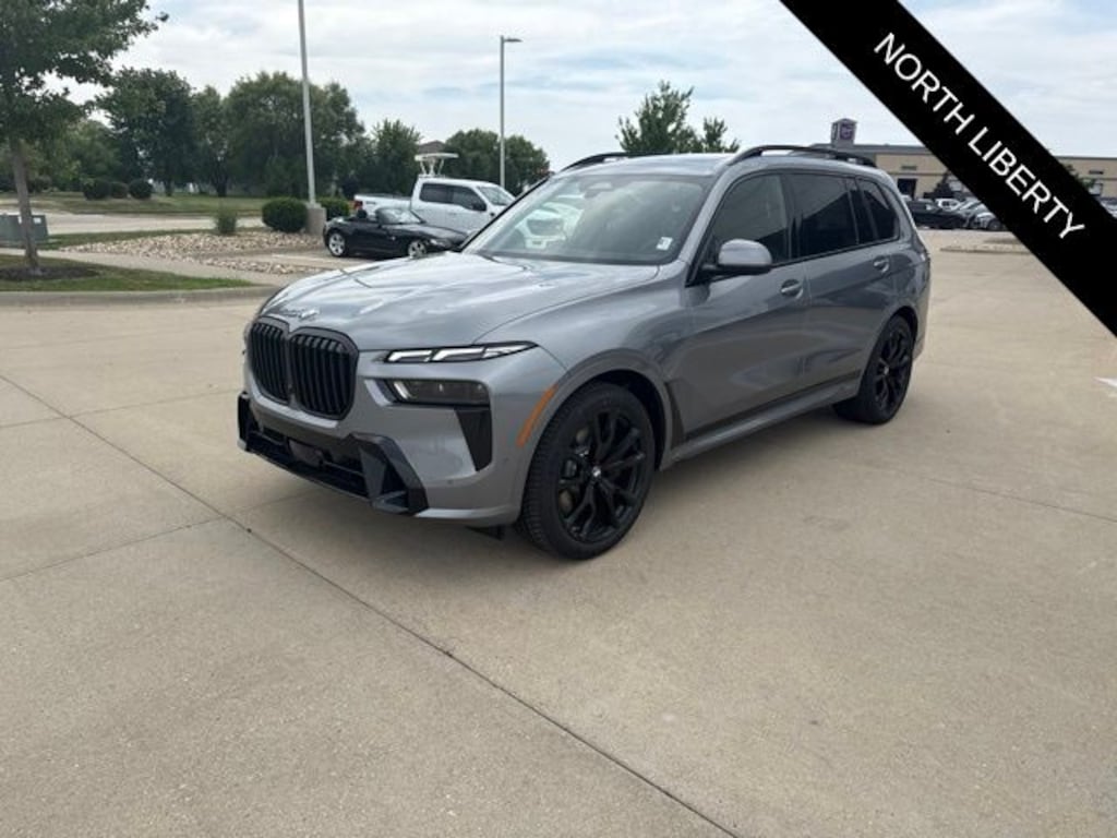 New 2027 BMW X7 xDrive40i SUV
