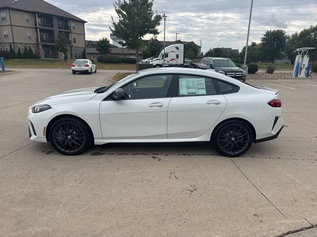 2026 BMW 2 Series M235 - Photo 4