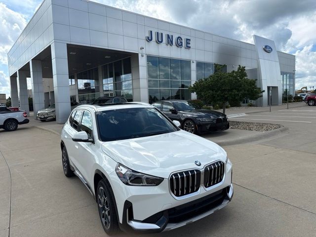 2027 BMW X1 28i