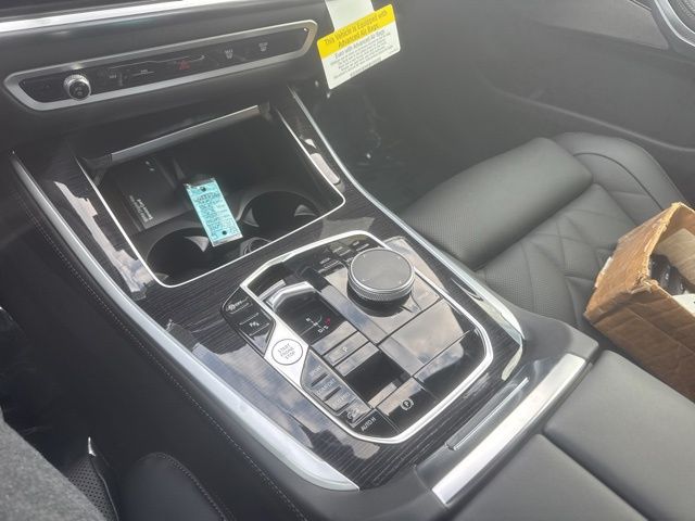 2026 BMW X5 40i - Photo 31