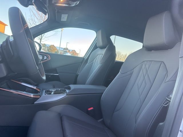 2026 BMW X3 30 - Photo 26