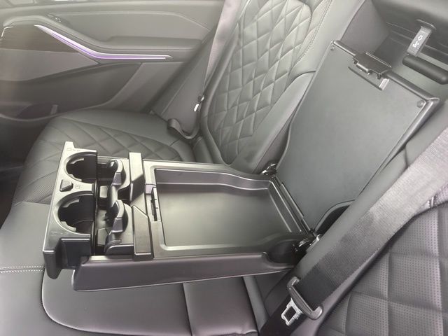 2026 BMW X5 50e - Photo 29