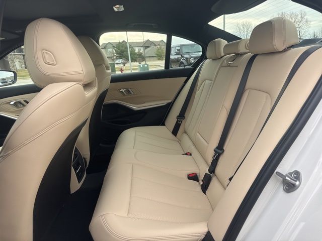 2026 BMW 3 Series 330i - Photo 20