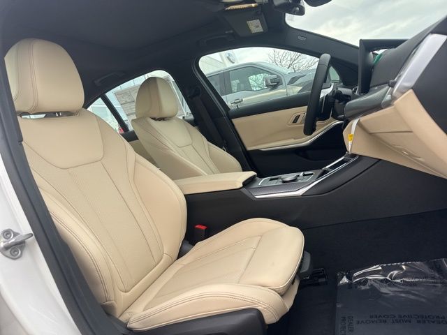 2026 BMW 3 Series 330i - Photo 9