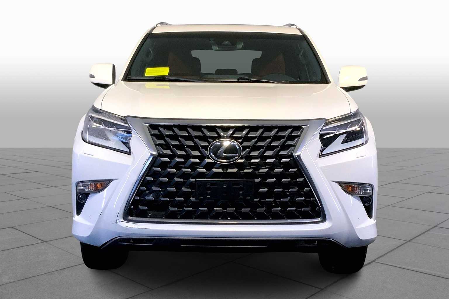 2021 Lexus GX 460 Premium photo 3