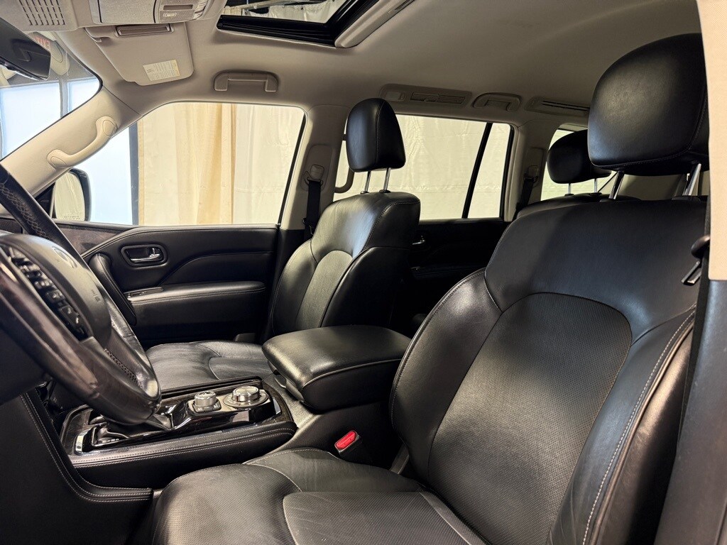 2021 INFINITI QX80 - Image 18