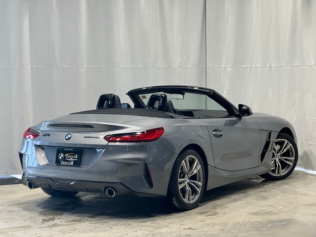 2025 BMW Z4 - Image 6