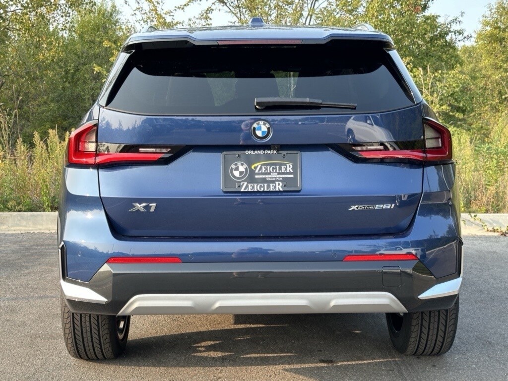 2025 Bmw X1 XDrive28i photo 3