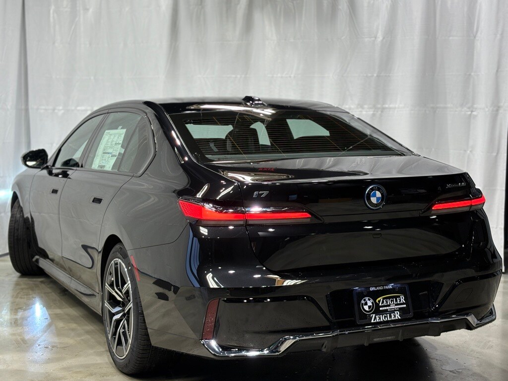 2025 Bmw i7 xDrive60 photo 4