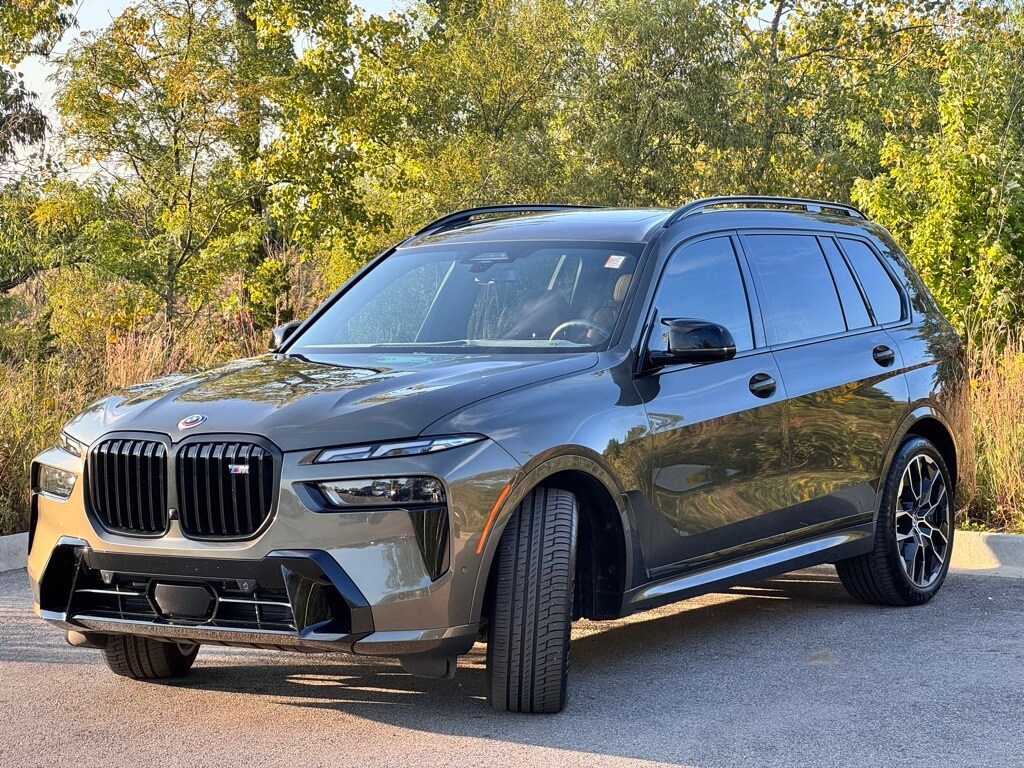 2023 Bmw X7 M60i photo 3