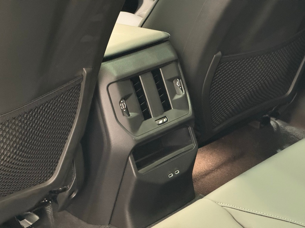 2025 BMW X3 - Image 23