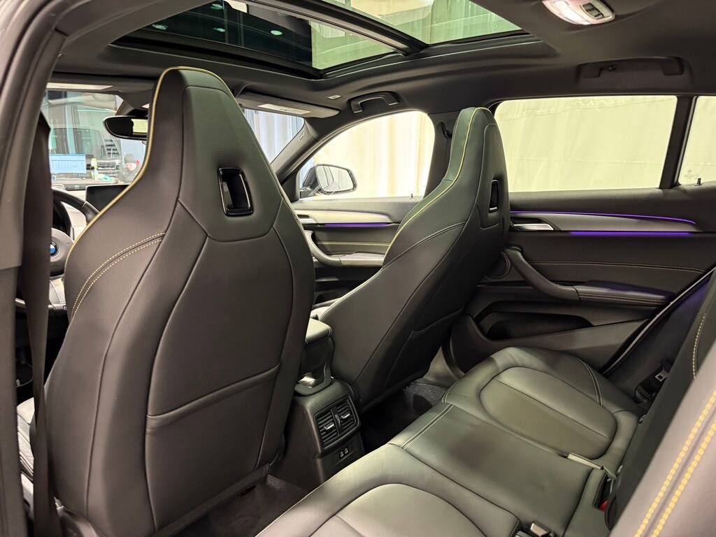 2023 BMW X2 - Image 25
