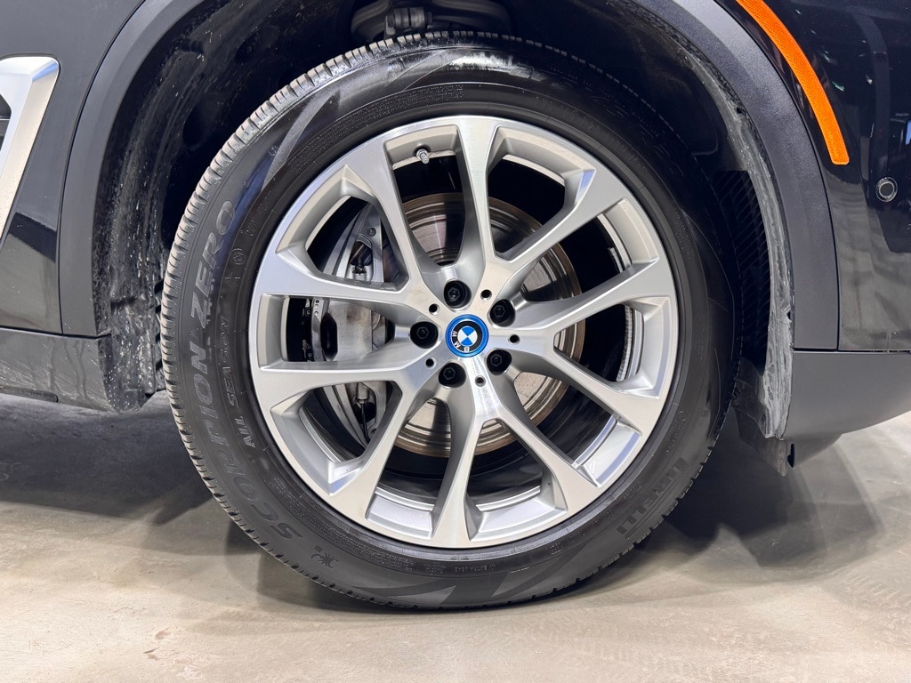 2024 BMW X5 - Image 10