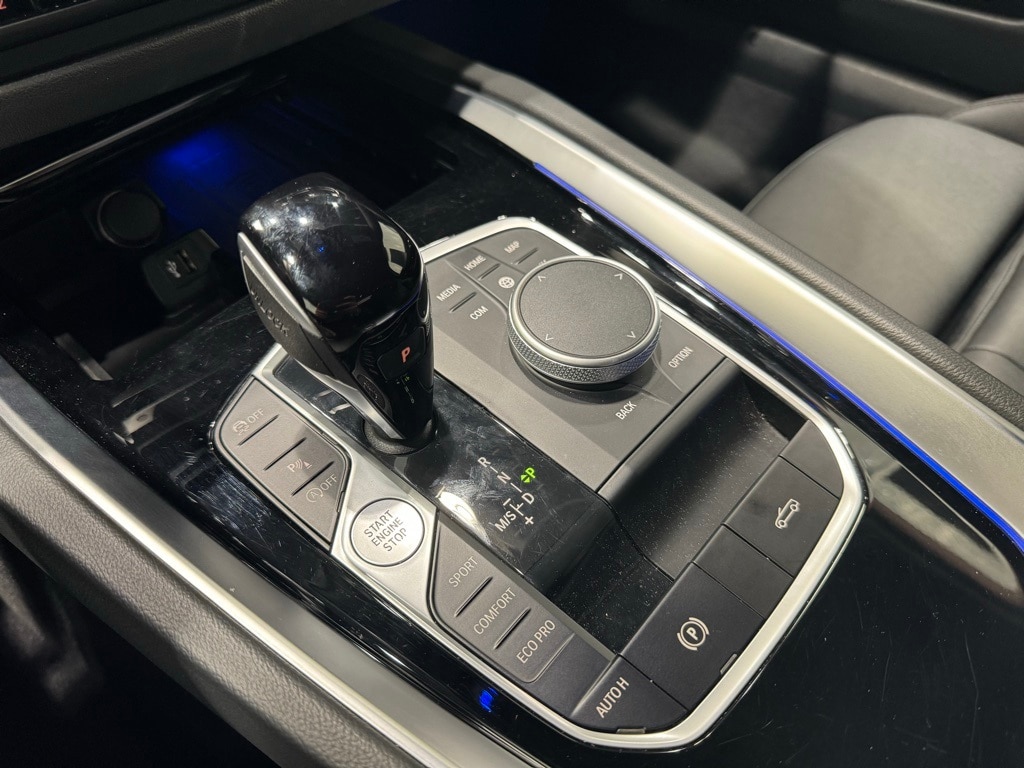 2025 BMW Z4 - Image 10