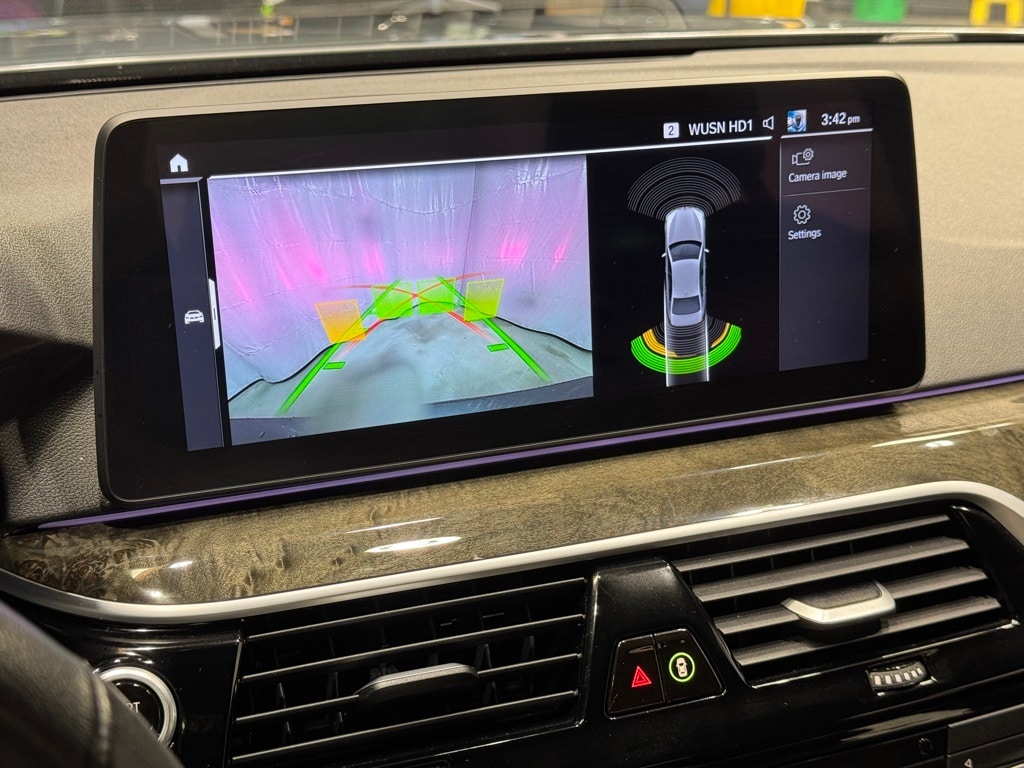 2023 BMW 540I - Image 11