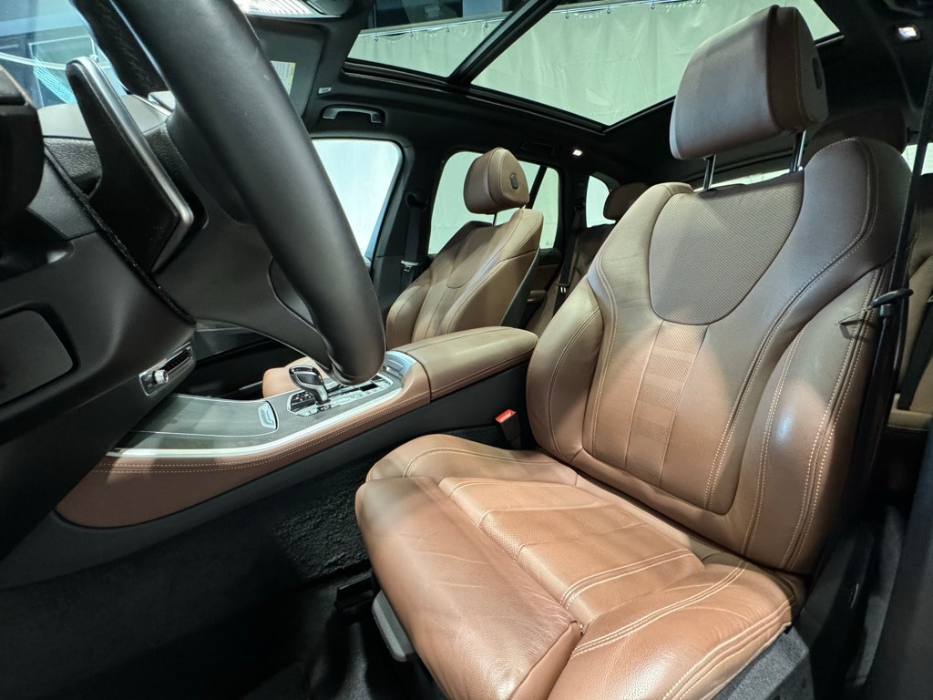 2022 BMW X5 - Image 19